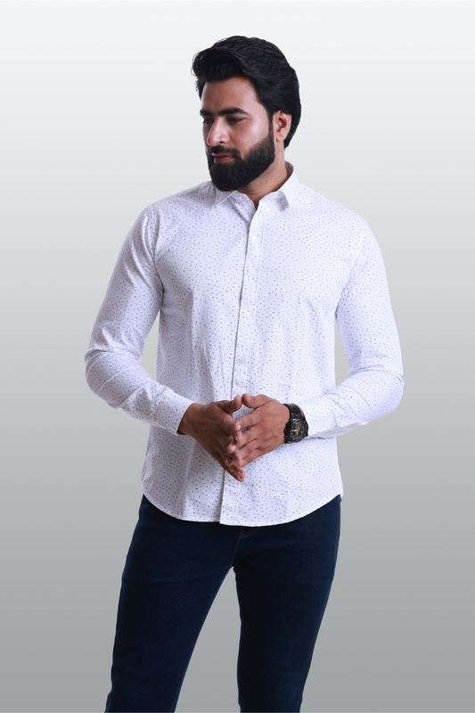 4400bc Model Wearing A White printed shirt, prints on lightweight cotton fabric, offering full sleeves for comfort and showcasing casual yet stylish sophistication.