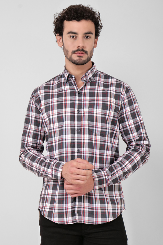 4400bc  Model Wearing A full-sleeves Grey checkered shirt suitable for various occasions, providing comfort and versatility in everyday wear.